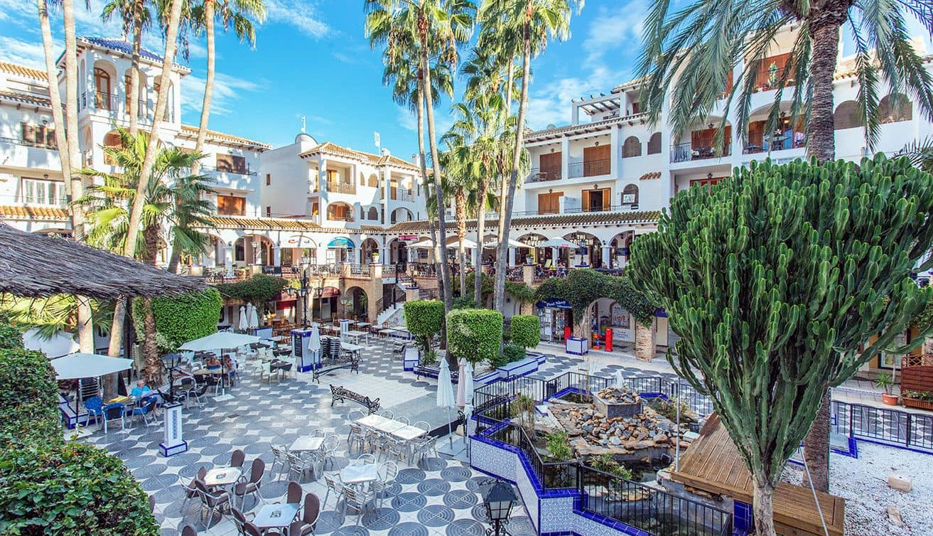 3 chambre Villa/Maison à vendre à Orihuela Costa avec piscine - 374 900 € (Ref: 10092239)