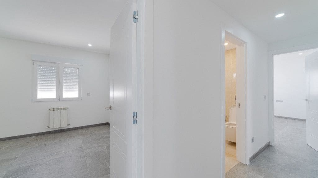 6 soveværelse Villa til salg i La Florida med swimmingpool - € 850.000 (Ref: 10092570)