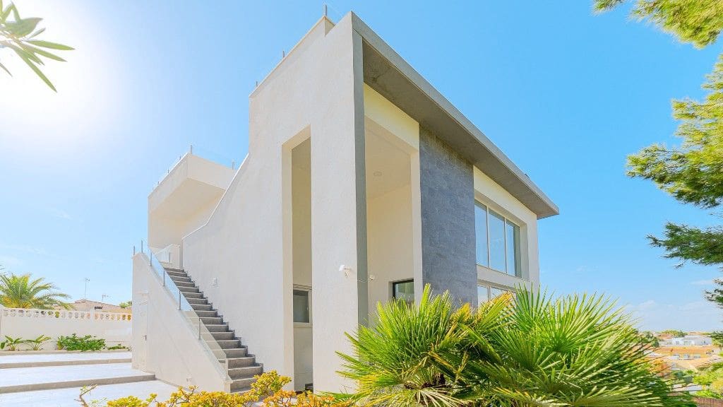 6 soveværelse Villa til salg i La Florida med swimmingpool - € 850.000 (Ref: 10092570)