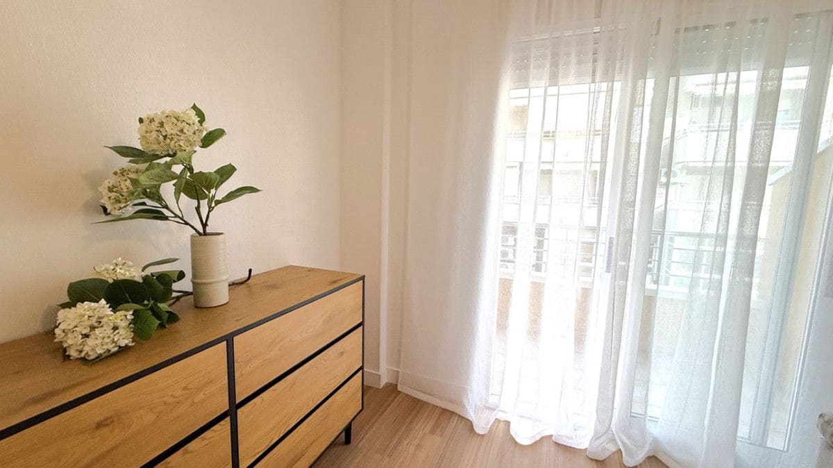 2 slaapkamer Appartement te koop in Torrevieja - € 164.900 (Ref: 10092573)
