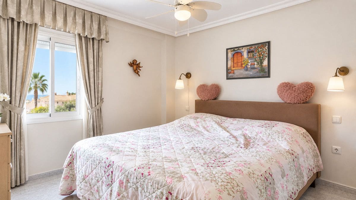 Chalet de 3 habitaciones en Benferri en venta - 375.000 € (Ref: 10092664)