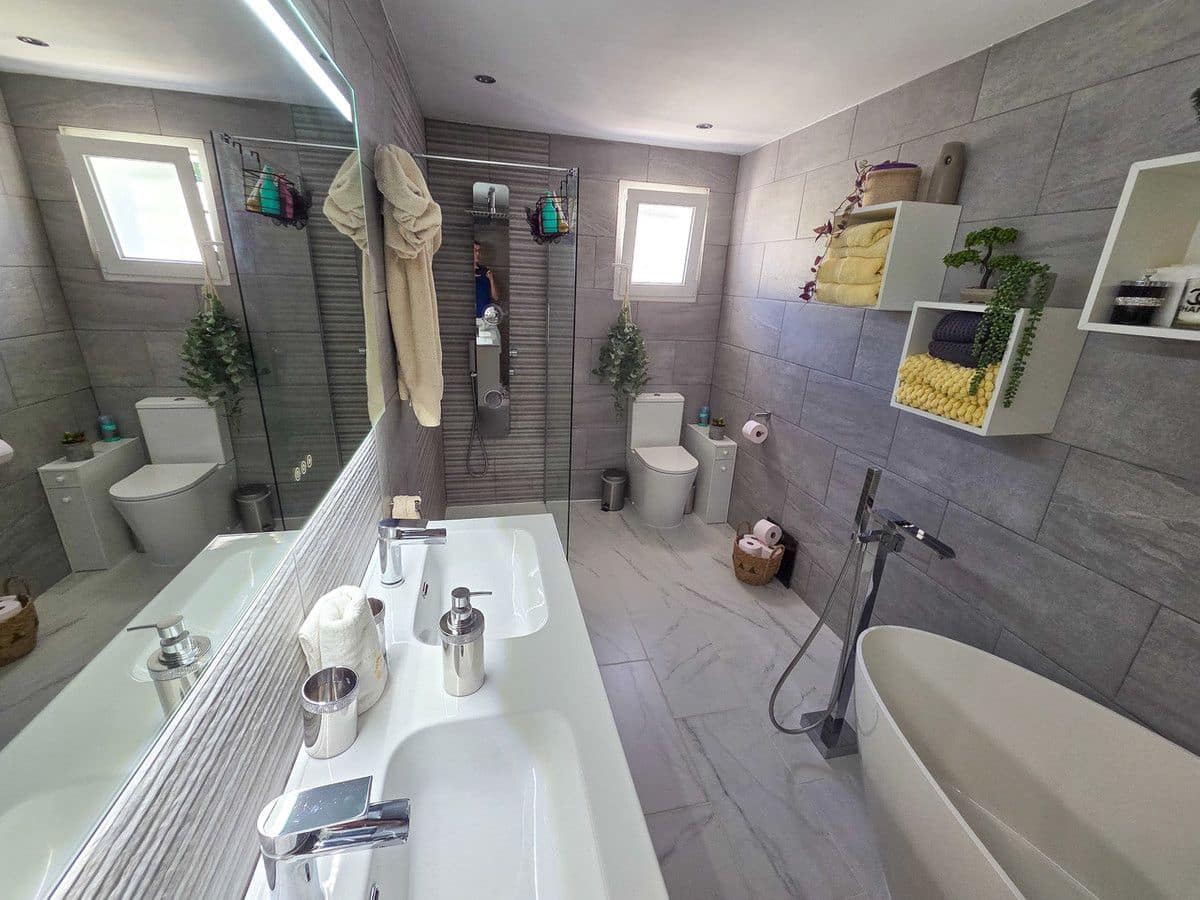 Chalet de 3 habitaciones en Crevillente / Crevillent en venta - 395.000 € (Ref: 10092713)