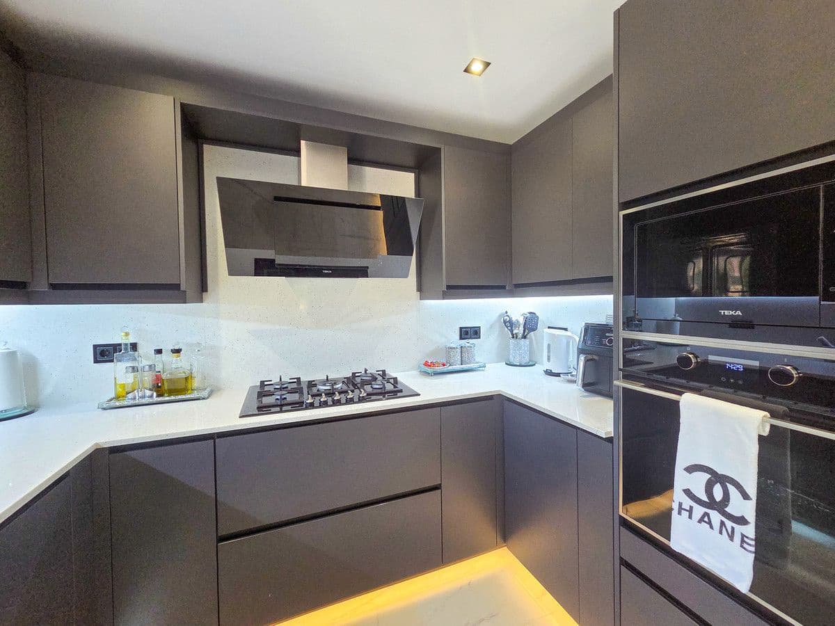 Chalet de 3 habitaciones en Crevillente / Crevillent en venta - 395.000 € (Ref: 10092713)