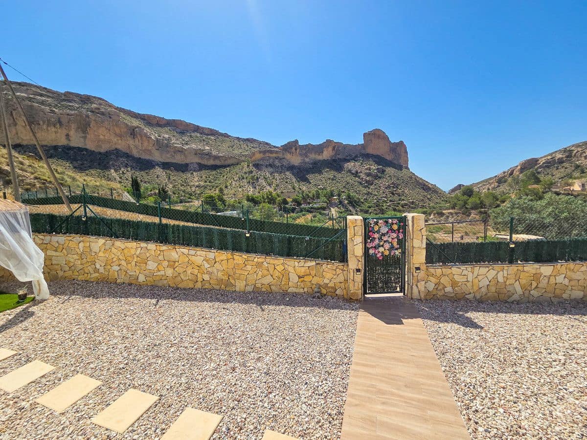 Chalet de 3 habitaciones en Crevillente / Crevillent en venta - 395.000 € (Ref: 10092713)