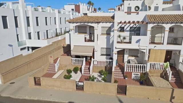 2 slaapkamer Appartement te koop in Punta Prima, Orihuela met zwembad - € 189.500 (Ref: 10092752)