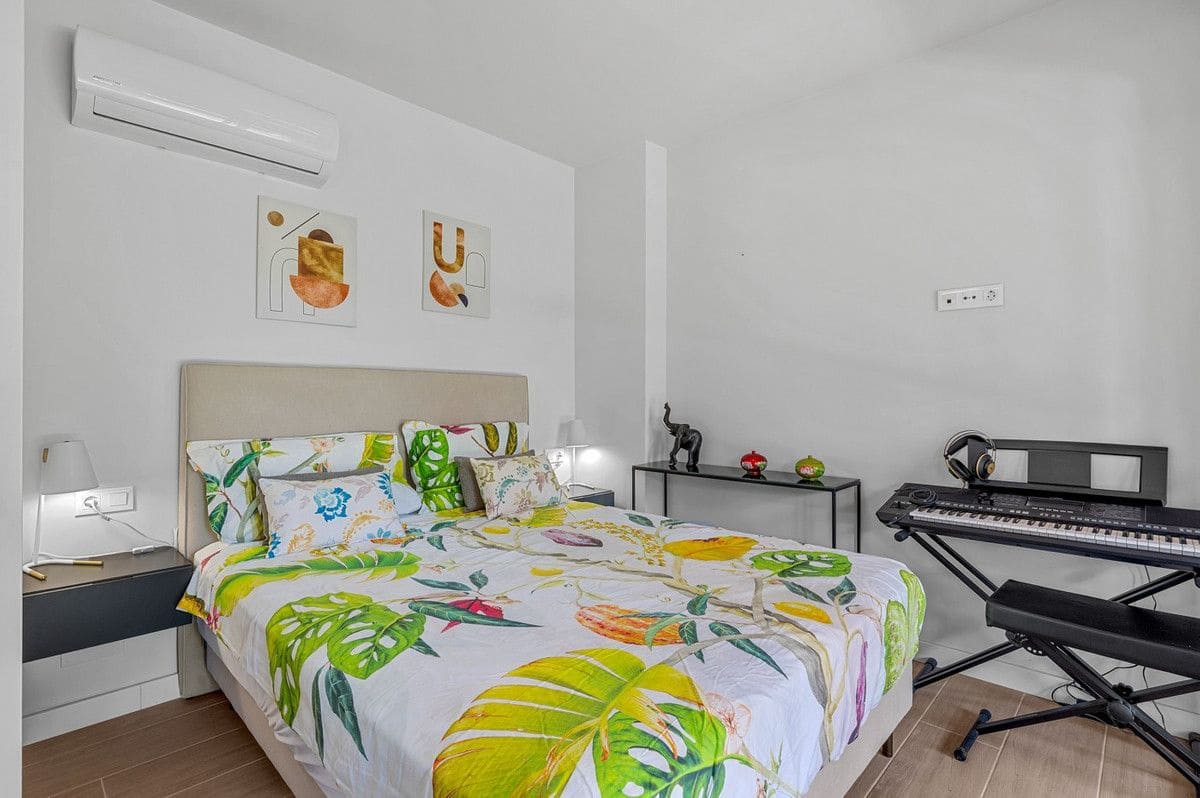 2 soverom Leilighet til salgs i Orihuela Costa - € 254 900 (Ref: 10092856)