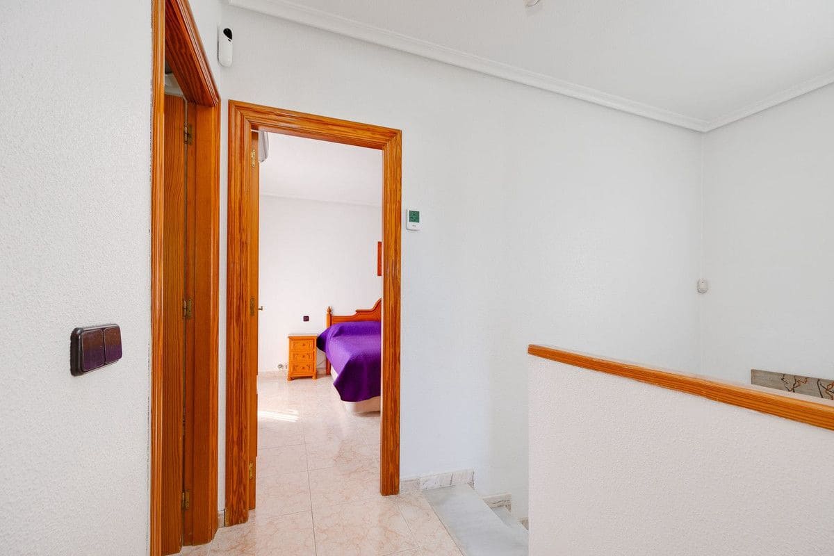 3 sypialnia Willa na sprzedaż w Orihuela Costa - 389 000 € (Ref: 10092867)