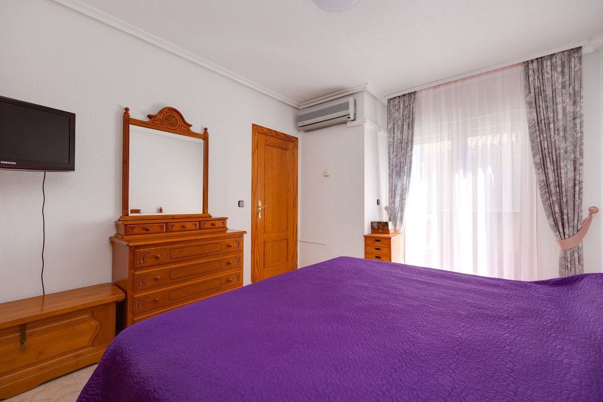 3 sypialnia Willa na sprzedaż w Orihuela Costa - 389 000 € (Ref: 10092867)