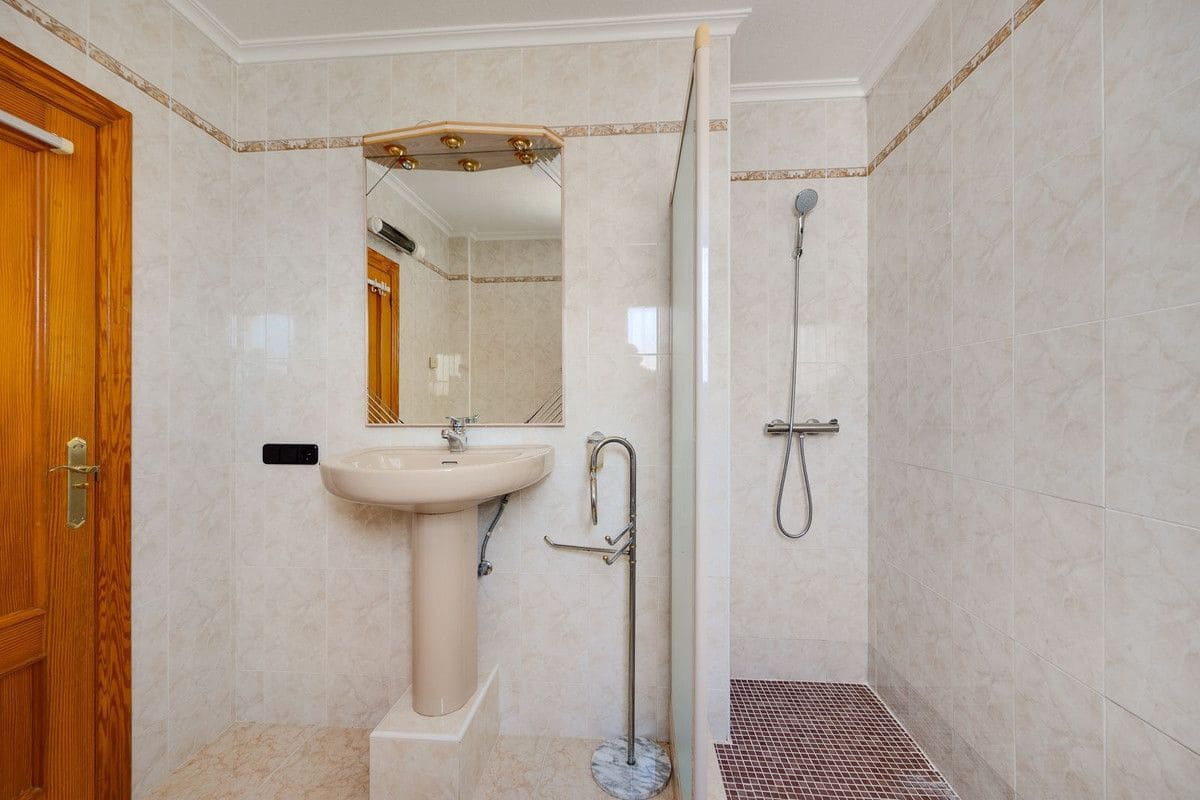 3 sypialnia Willa na sprzedaż w Orihuela Costa - 389 000 € (Ref: 10092867)