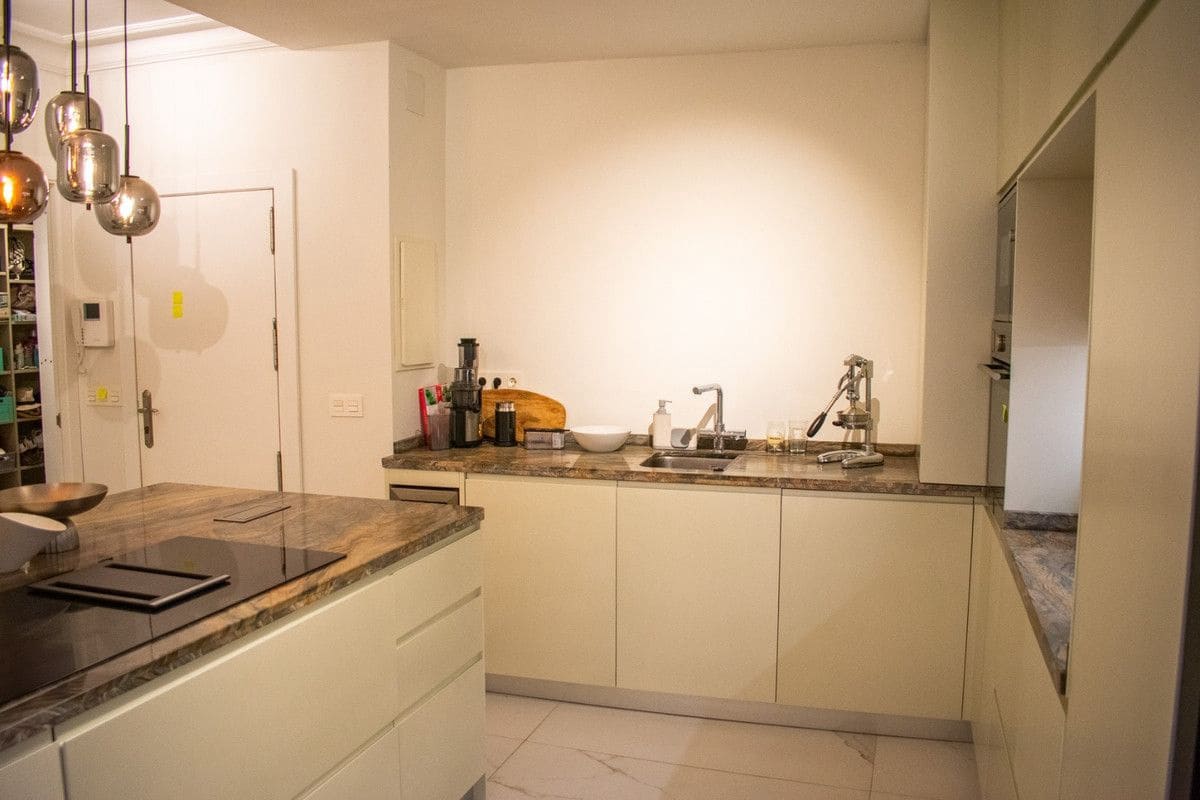 2 bedroom Apartment for sale in Torrevieja - € 480,000 (Ref: 10092875)