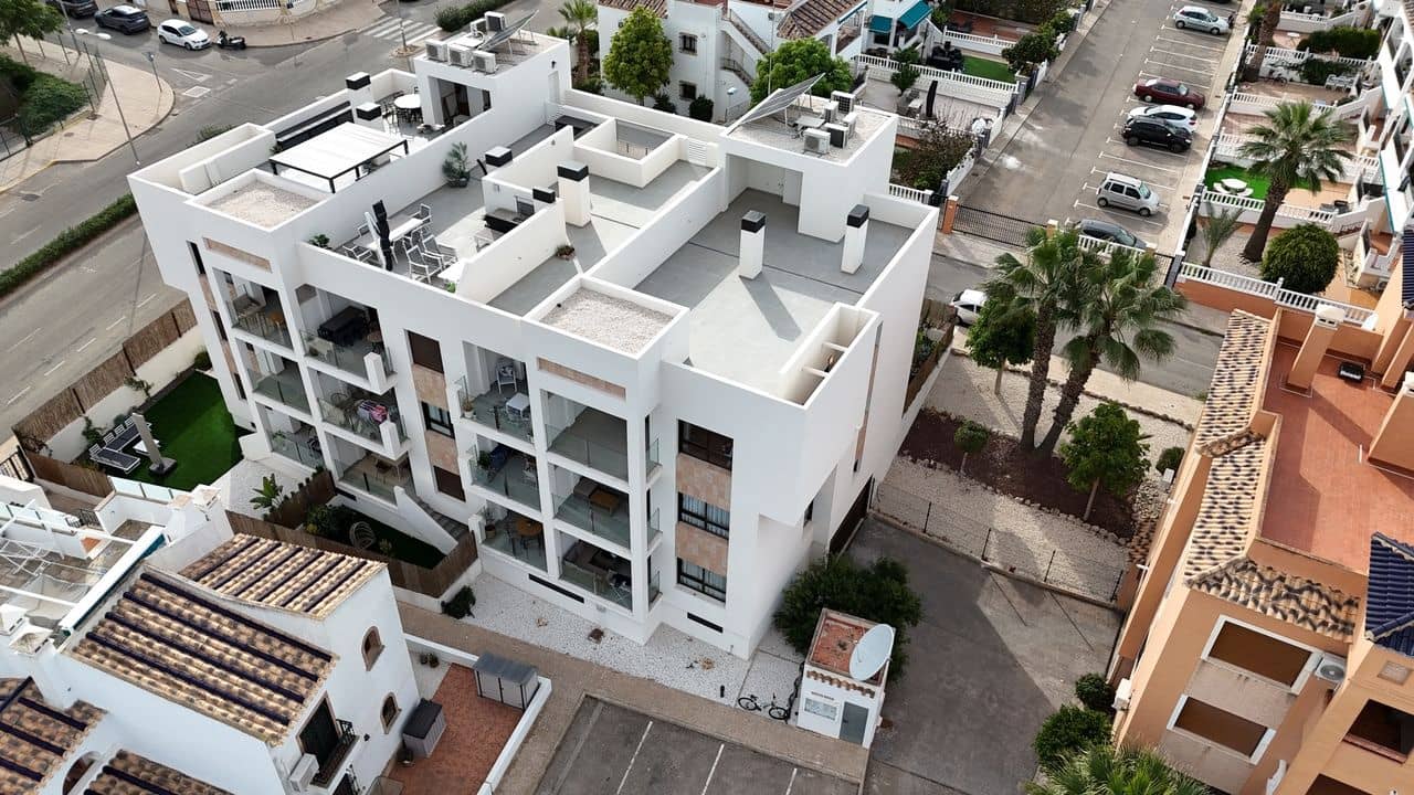 2 soveværelse Penthouse til salg i Orihuela Costa - € 339.900 (Ref: 10092926)