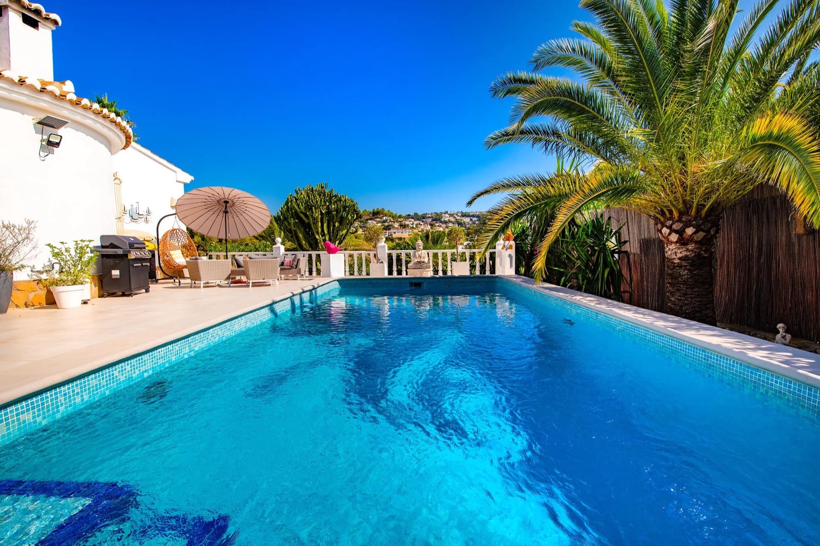 2 sovrum Villa till salu i Benissa med pool garage - 579 000 € (Ref: 10092929)