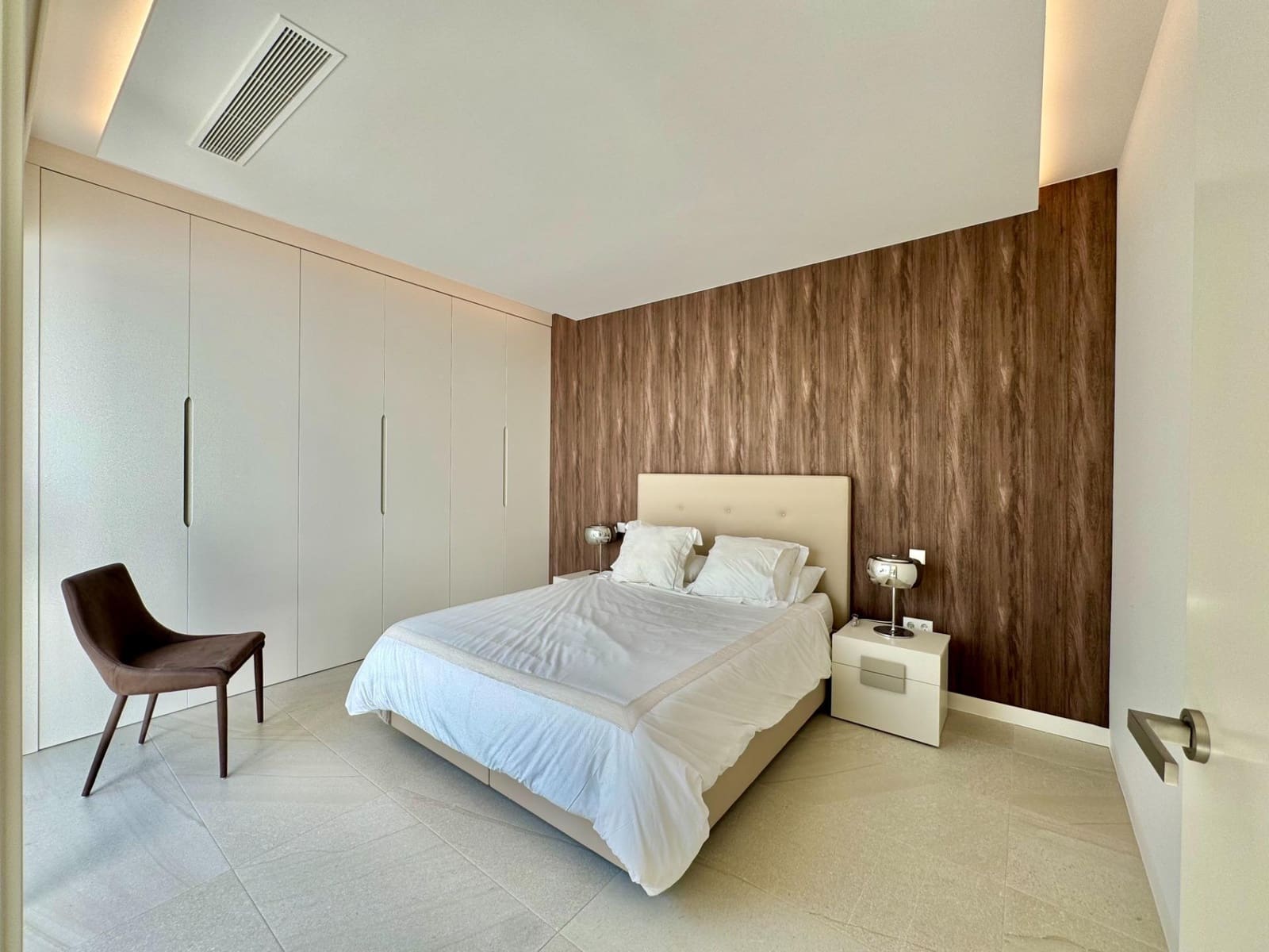 3 Zimmer Villa zu verkaufen in Las Colinas Golf mit Pool - 1.390.000 € (Ref: 10092944)