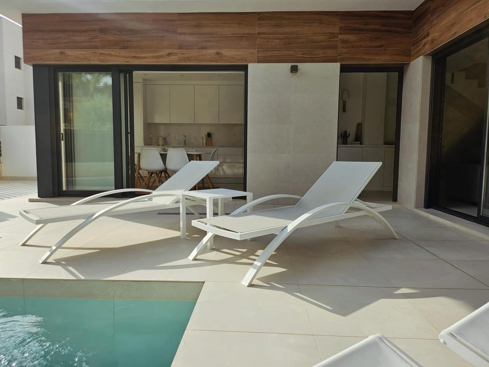 Chalet de 4 habitaciones en Santiago de la Ribera en venta - 475.000 € (Ref: 10093030)