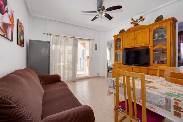 2 quarto Moradia para venda em Puerto Deportivo, Torrevieja - 147 000 € (Ref: 10093278)