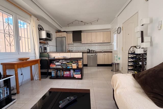 2 makuuhuone Omakotitalo myytävänä paikassa Algorfa mukana uima-altaan - 219 999 € (Ref: 10093593)