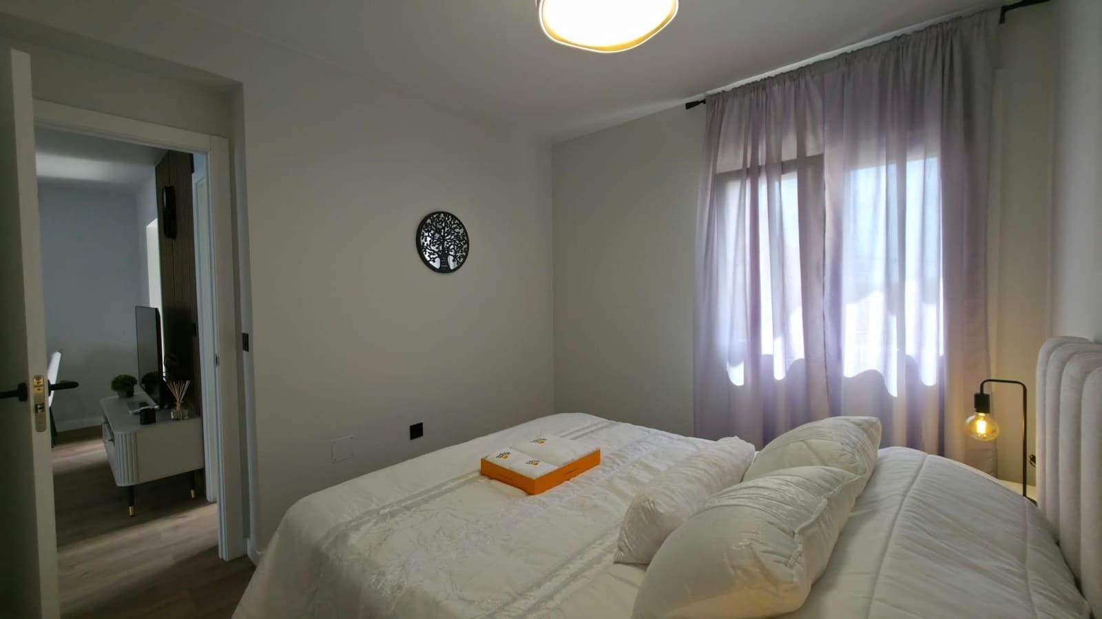 Bungalow de 2 habitaciones en Torrevieja en venta con piscina - 199.000 € (Ref: 10098077)