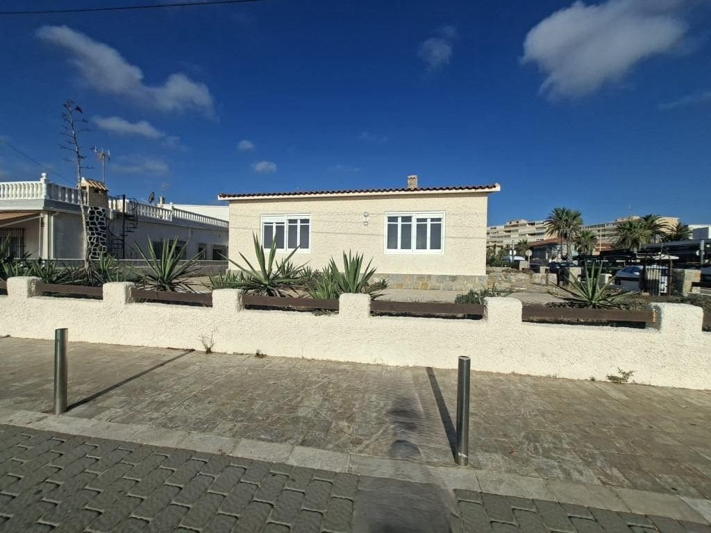 3 bedroom Semi-detached Villa for sale in La Mata - € 765,000 (Ref: 10098080)