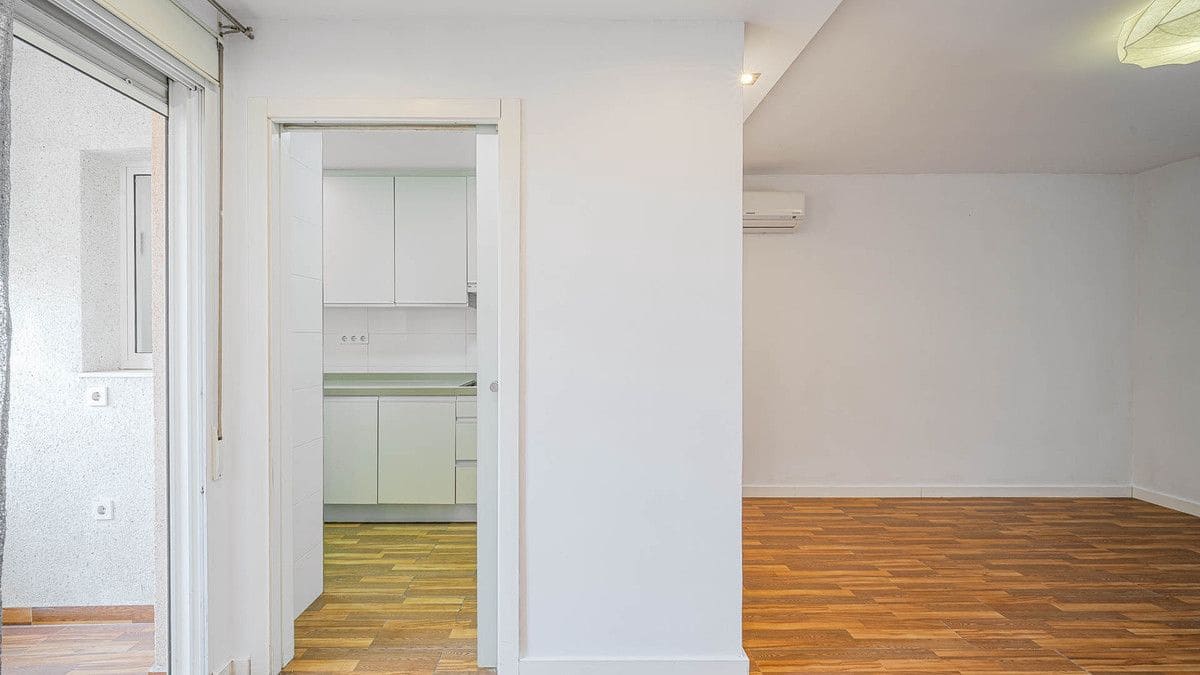 2 Zimmer Apartment zu verkaufen in Torrevieja - 150.000 € (Ref: 10098152)