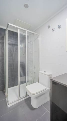 2 Zimmer Apartment zu verkaufen in Puerto Deportivo, Torrevieja - 150.000 € (Ref: 10098152)