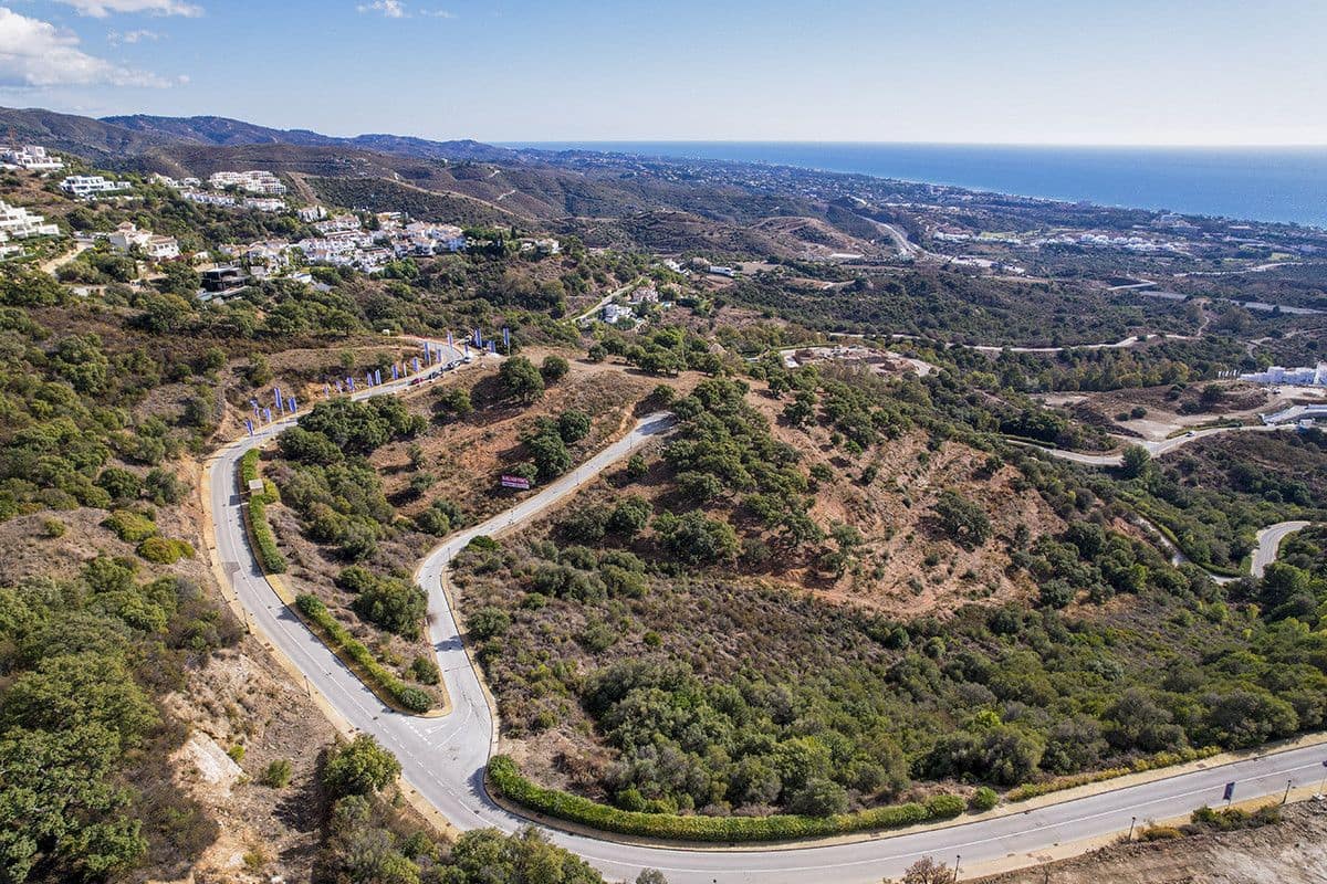 2 bedroom Apartment for sale in Marbella with pool - € 458,000 (Ref: 10099849)