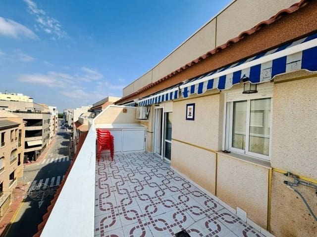 Ático de 2 habitaciones en Gaspar Perelló, Torrevieja en venta - 180.000 € (Ref: 10100023)