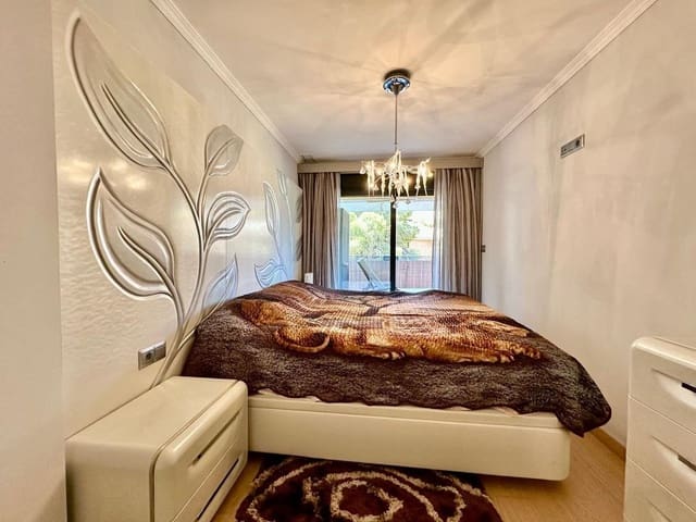 2 soverom Leilighet til salgs i Dehesa de Campoamor, Orihuela - € 242 000 (Ref: 10100068)
