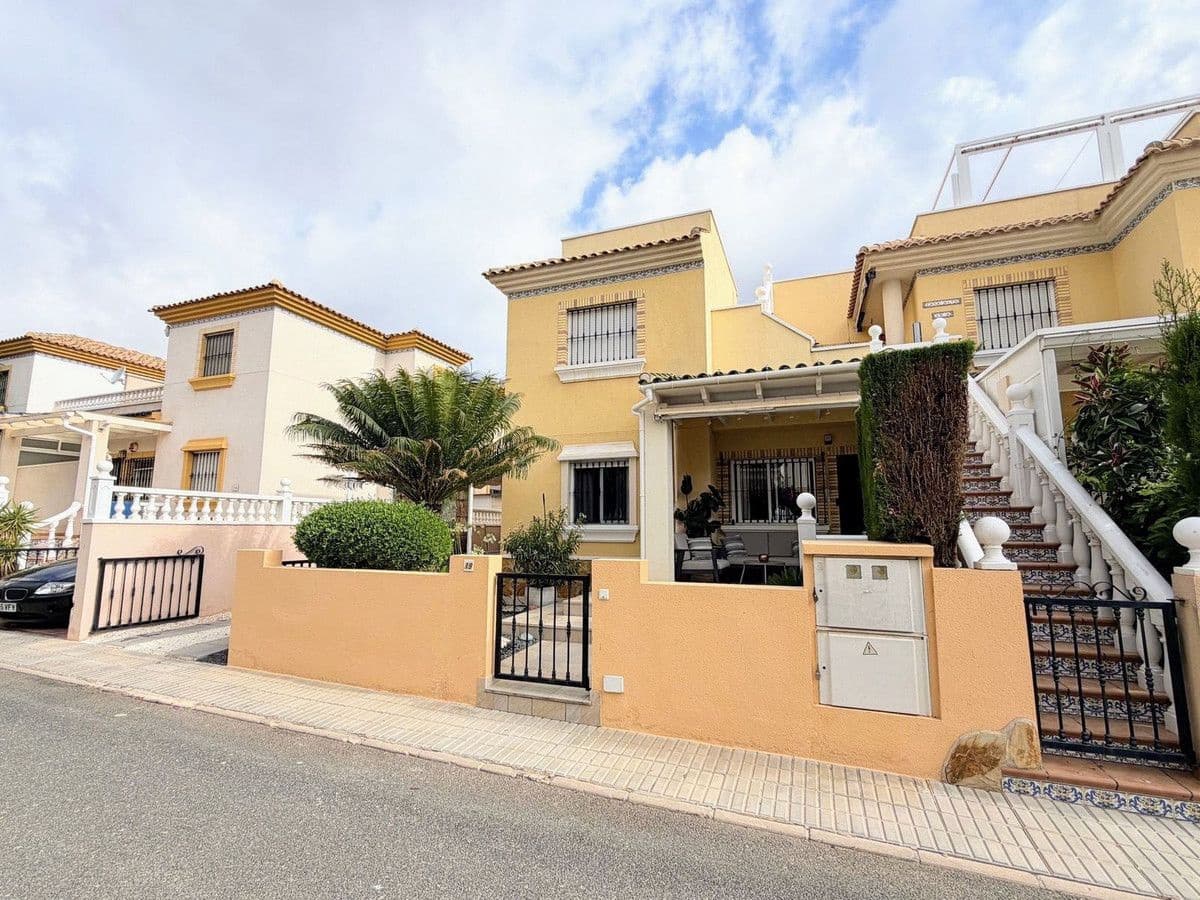 2 soverom Leilighet til salgs i Orihuela Costa med svømmebasseng - € 219 000 (Ref: 10101956)