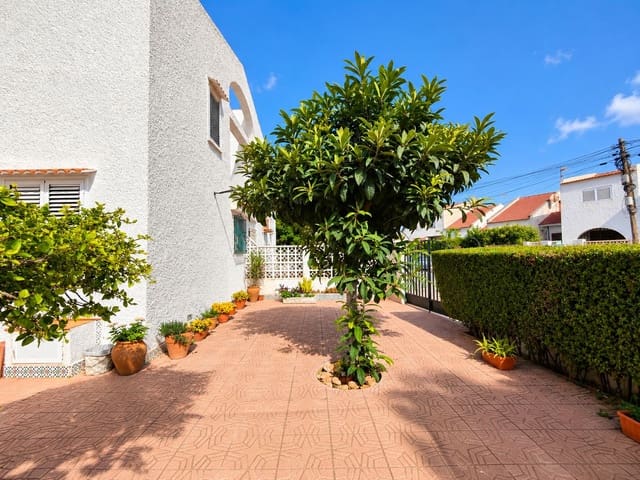 2 sypialnia Dom szeregowy na sprzedaż w Nueva Torrevieja, Torrevieja - 210 000 € (Ref: 10102200)