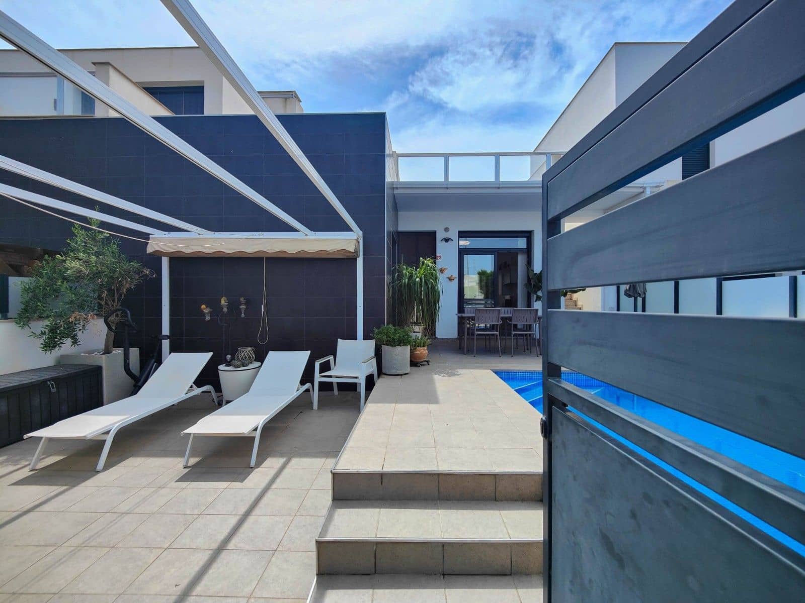 2 Zimmer Villa zu verkaufen in Formentera del Segura - 285.000 € (Ref: 10104474)