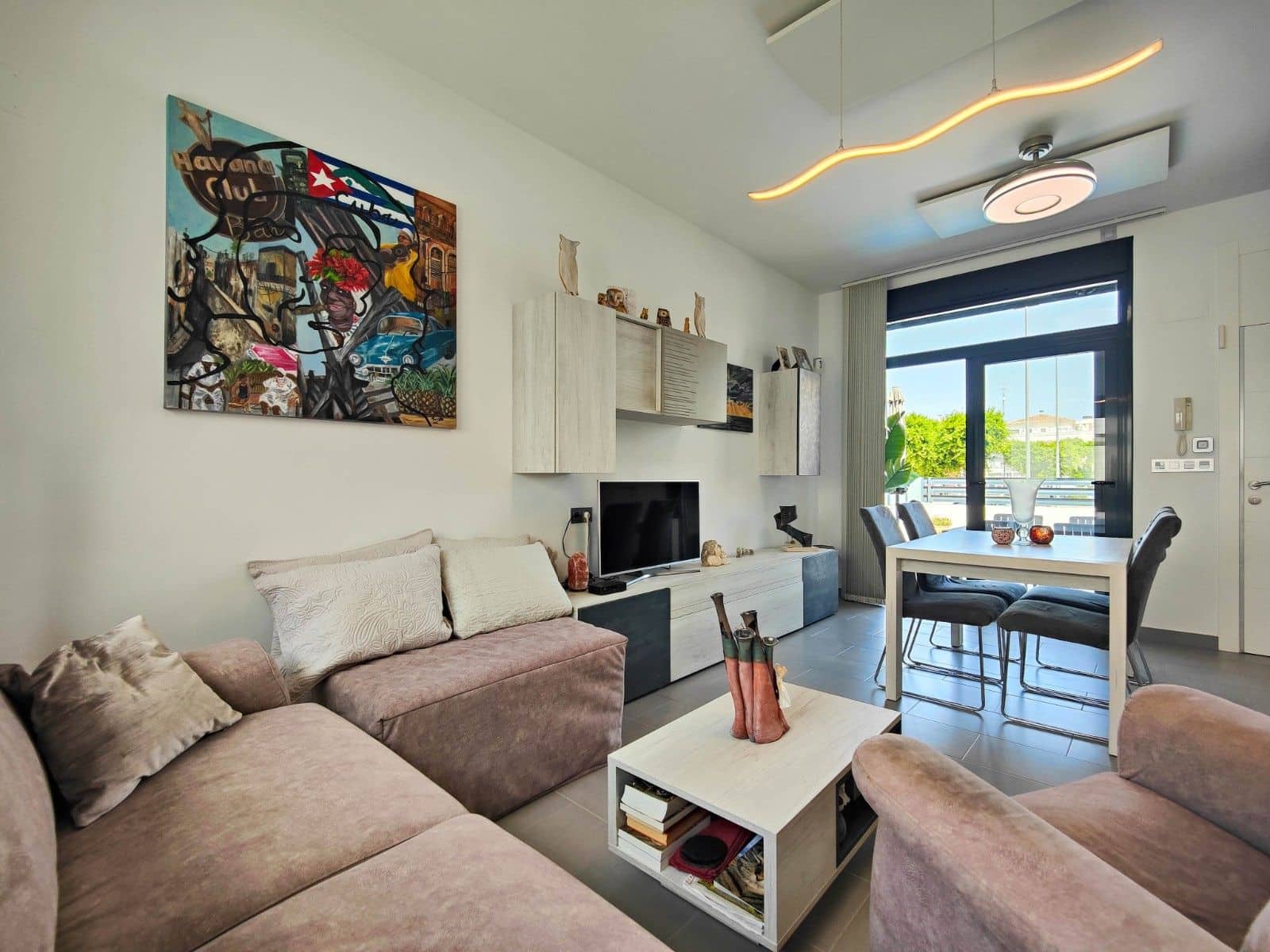 2 Zimmer Villa zu verkaufen in Formentera del Segura - 285.000 € (Ref: 10104474)