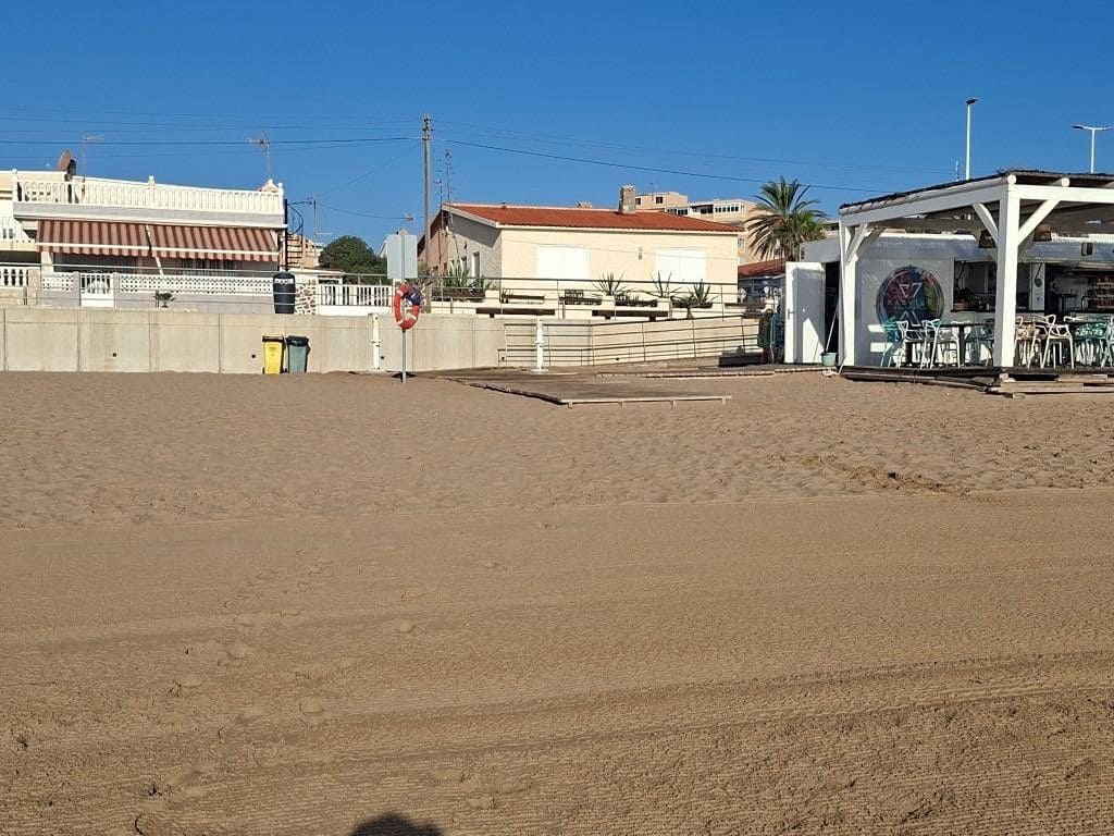 3 soveværelse Semi-Rækkehus til salg i La Mata - € 695.000 (Ref: 10104553)