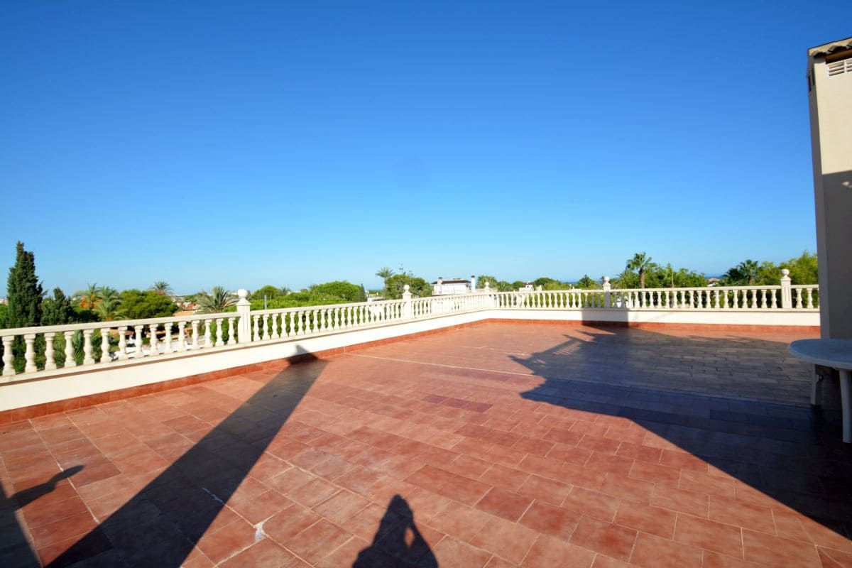 9 chambre Villa/Maison à vendre à Cabo Roig avec piscine - 1 750 000 € (Ref: 10104970)