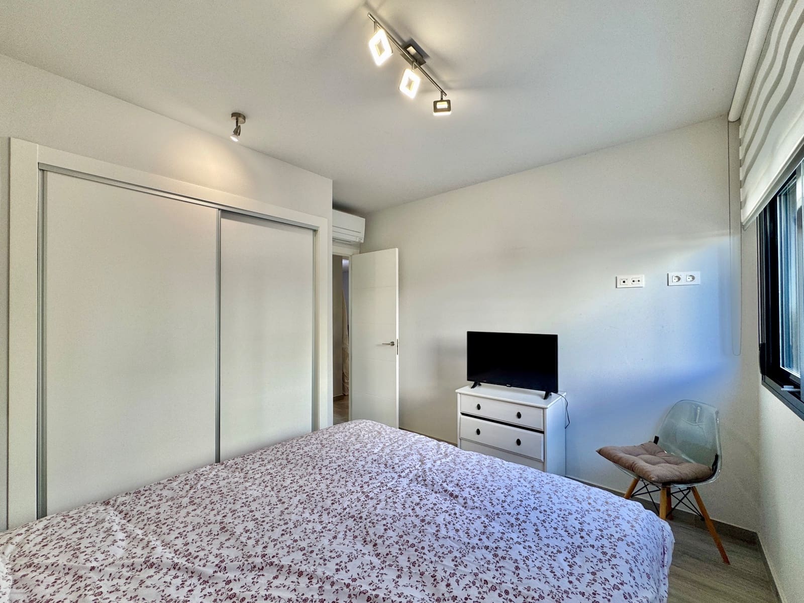 2 soverom Leilighet til salgs i Villamartin med svømmebasseng garasje - € 220 000 (Ref: 10106613)