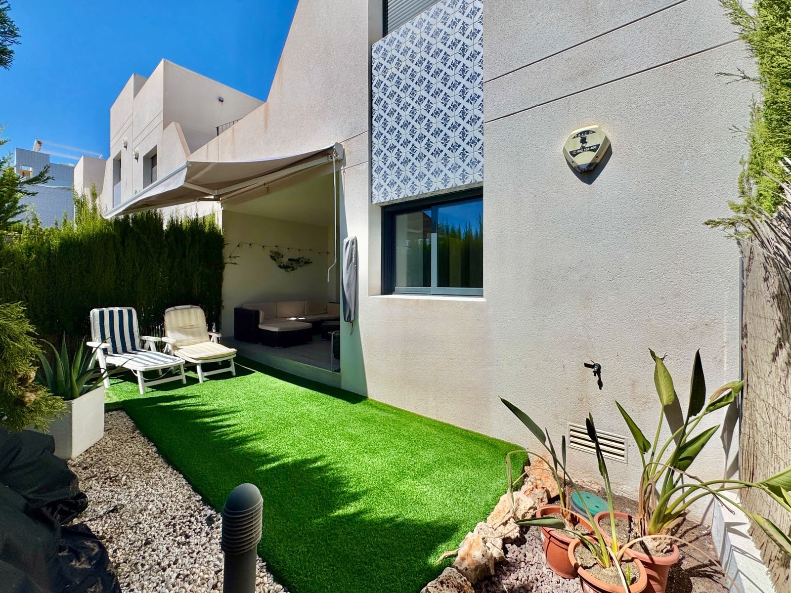 2 soverom Leilighet til salgs i Villamartin med svømmebasseng garasje - € 220 000 (Ref: 10106613)