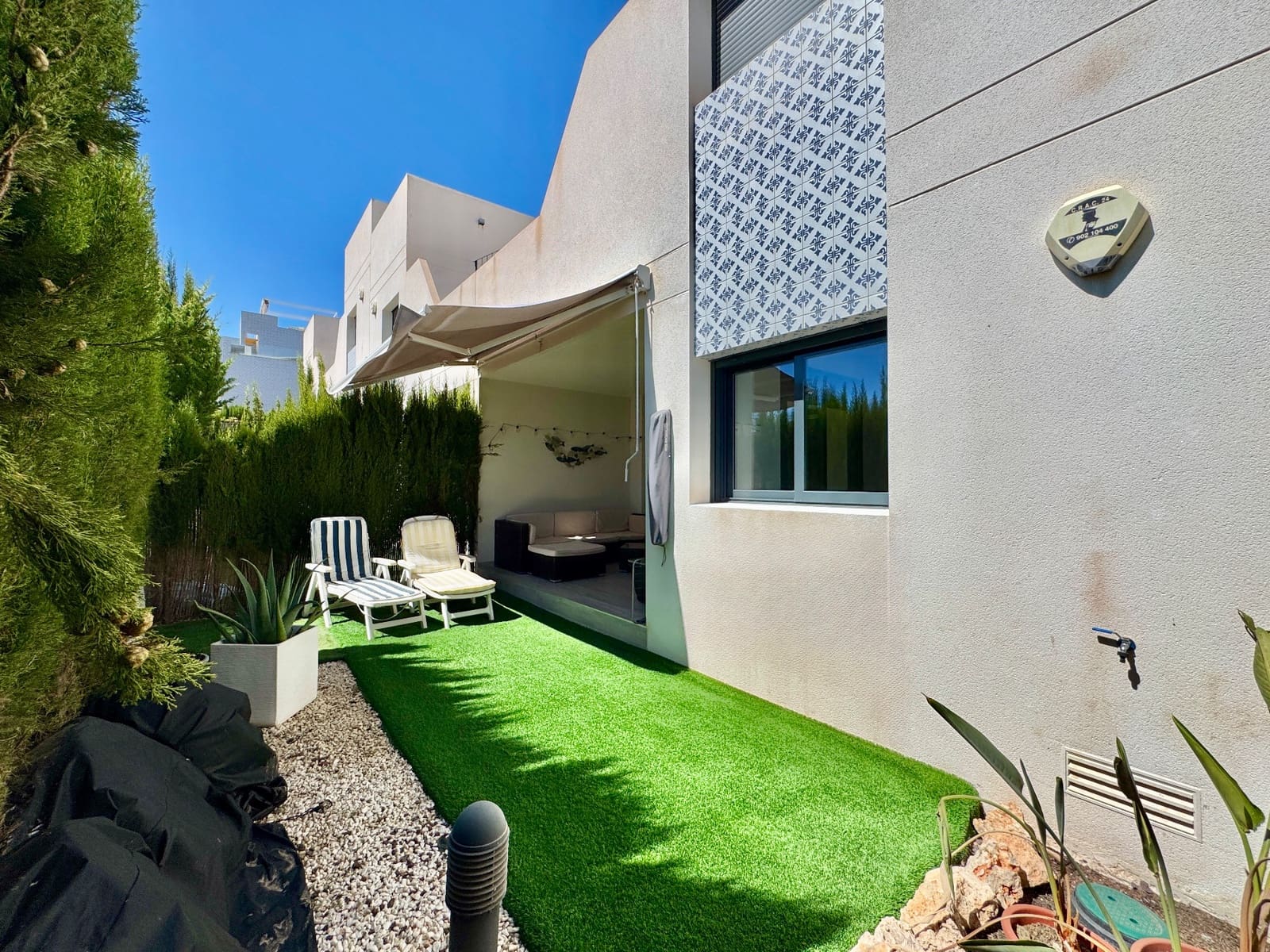 2 soverom Leilighet til salgs i Villamartin med svømmebasseng garasje - € 220 000 (Ref: 10106613)