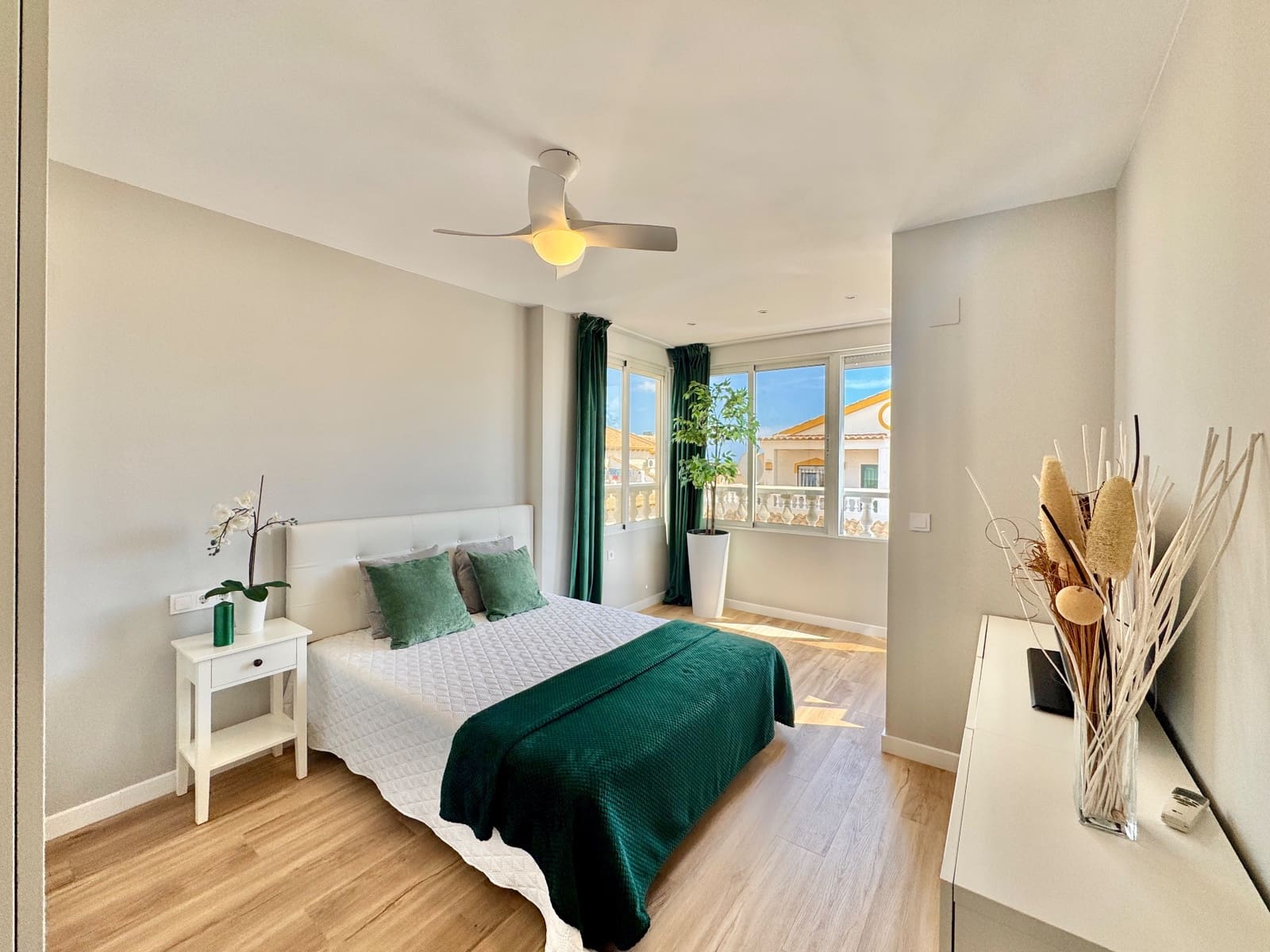 3 slaapkamer Huis te koop in Orihuela Costa met zwembad garage - € 268.800 (Ref: 10106614)