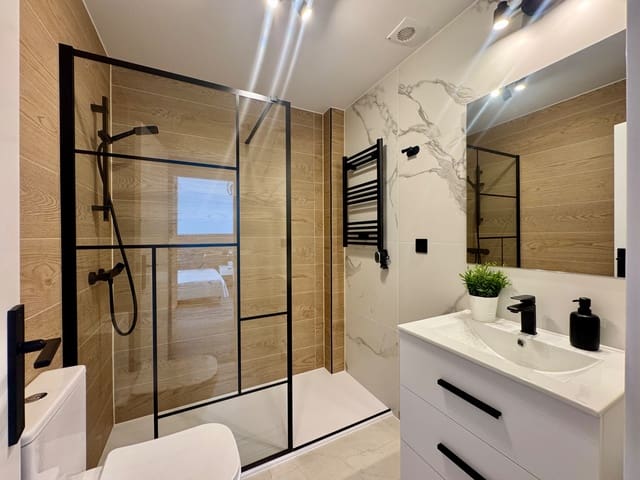 3 slaapkamer Huis te koop in Orihuela Costa, Orihuela met zwembad garage - € 268.800 (Ref: 10106614)