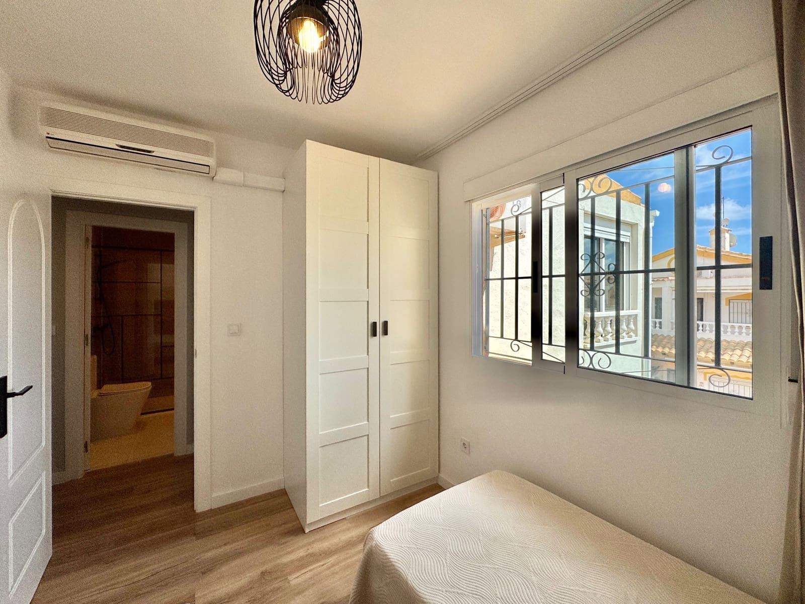3 slaapkamer Huis te koop in Orihuela Costa met zwembad garage - € 268.800 (Ref: 10106614)