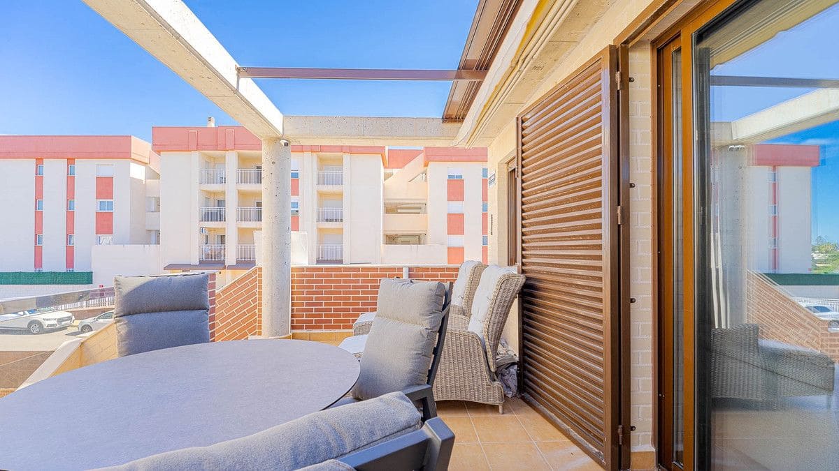 3 makuuhuone Huoneisto myytävänä paikassa Las Ramblas Golf - 235 000 € (Ref: 10106647)