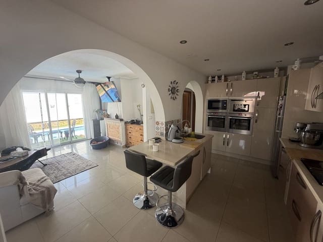 4 soverom Villa til salgs i Avileses, Murcia by med svømmebasseng - € 289 000 (Ref: 10106650)