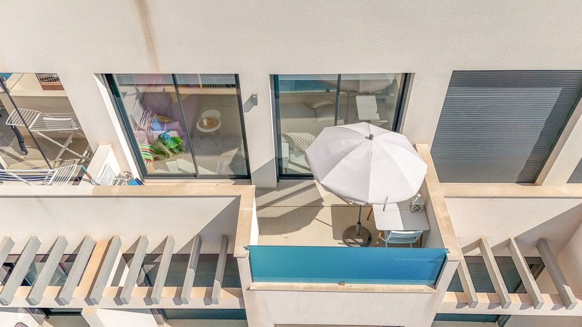 1 soverom Leilighet til salgs i Torrevieja med svømmebasseng - € 228 000 (Ref: 10106716)