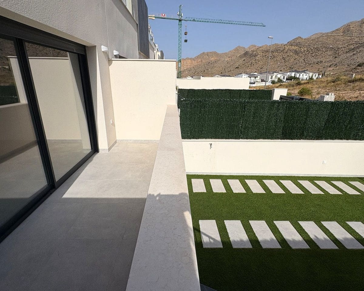 2 quarto Moradia para venda em Cox com piscina - 279 000 € (Ref: 10106719)