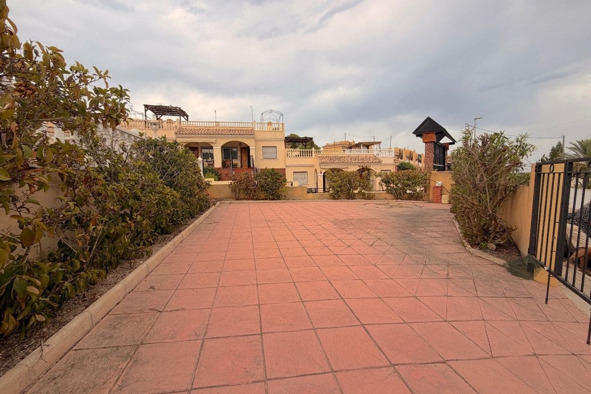 3 sovrum Villa till salu i Algorfa med pool - 249 995 € (Ref: 10106727)