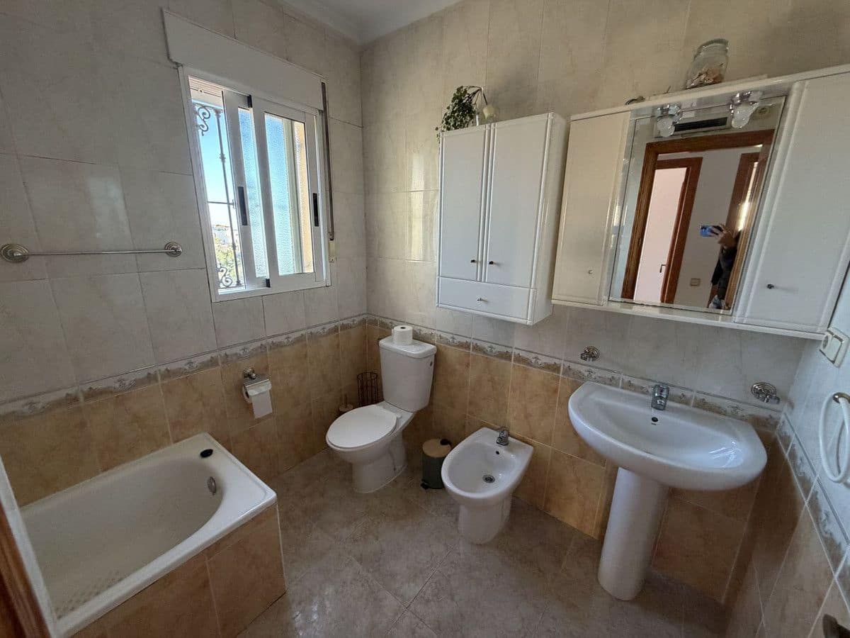 3 sovrum Villa till salu i San Miguel de Salinas med pool - 209 000 € (Ref: 10106734)