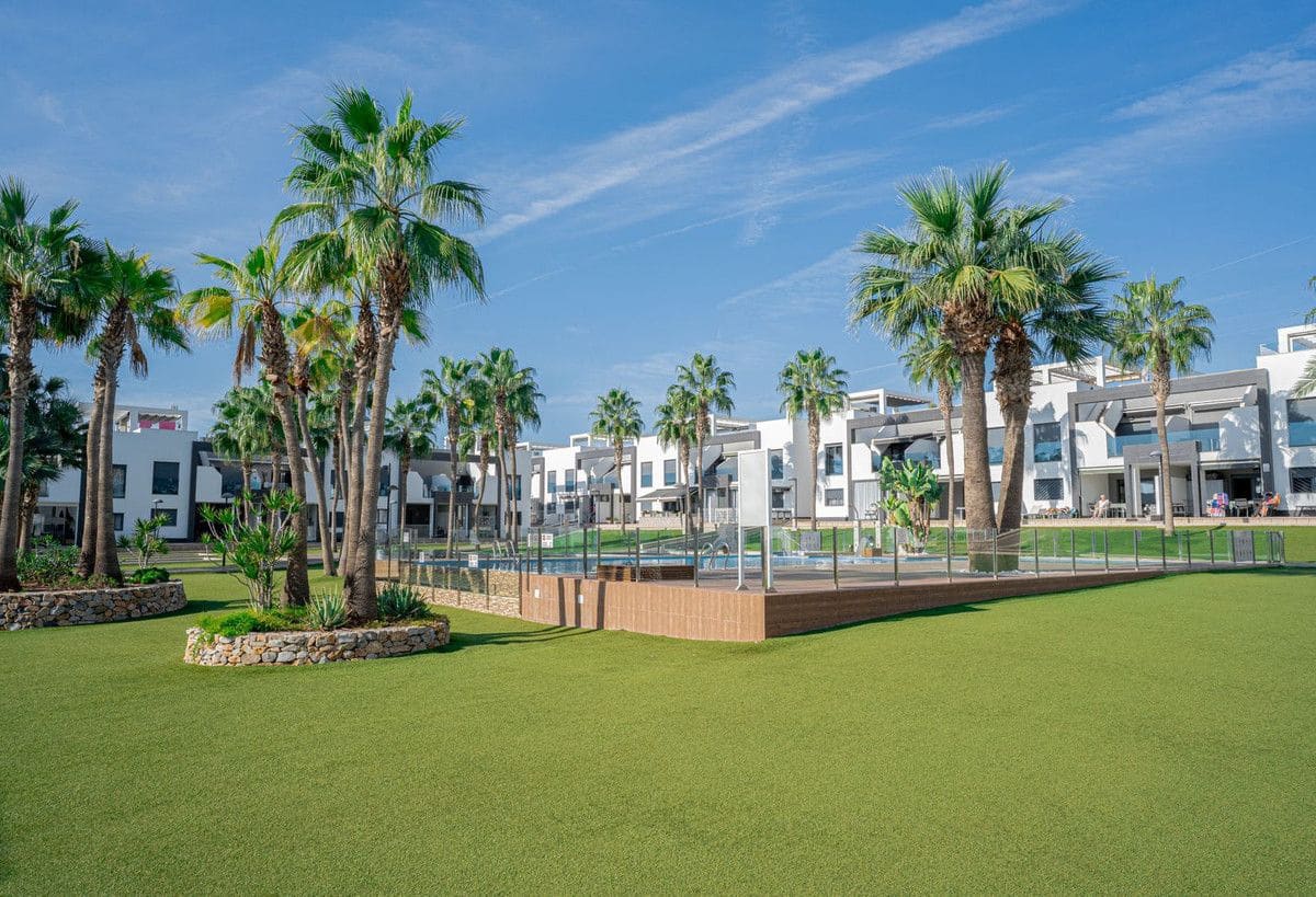 2 quarto Apartamento para venda em La Zenia com piscina - 273 700 € (Ref: 10106743)