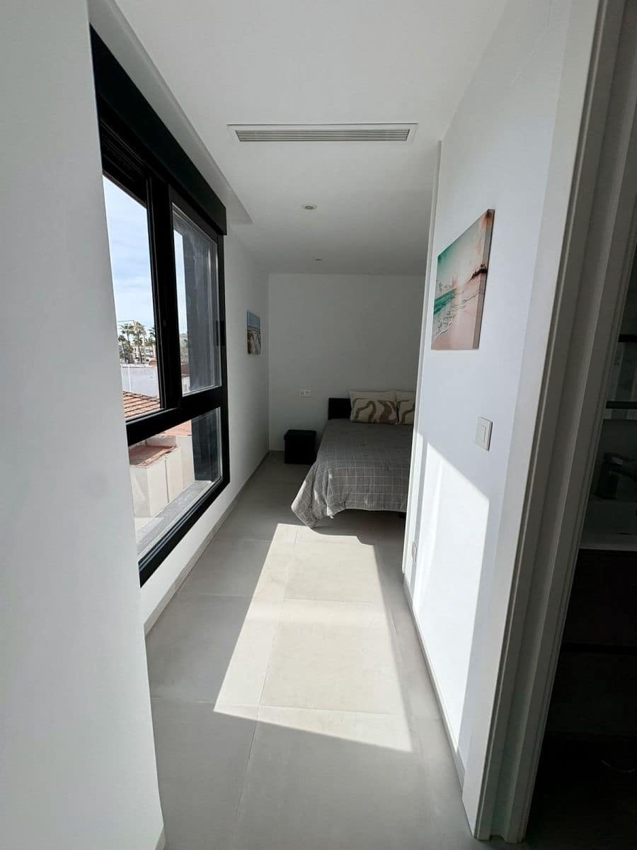 3 bedroom Apartment for sale in Lo Pagan - € 643,000 (Ref: 10106744)