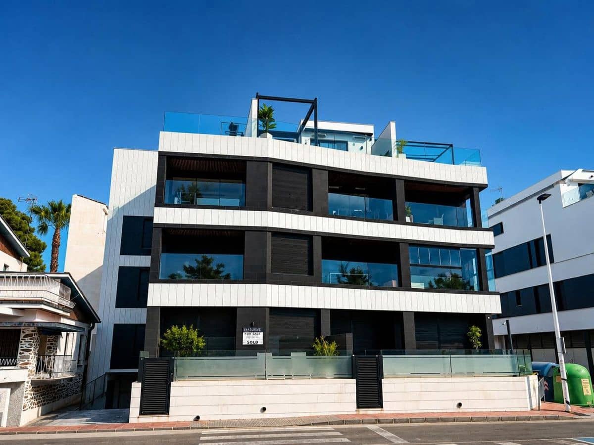 3 bedroom Apartment for sale in Lo Pagan - € 643,000 (Ref: 10106744)