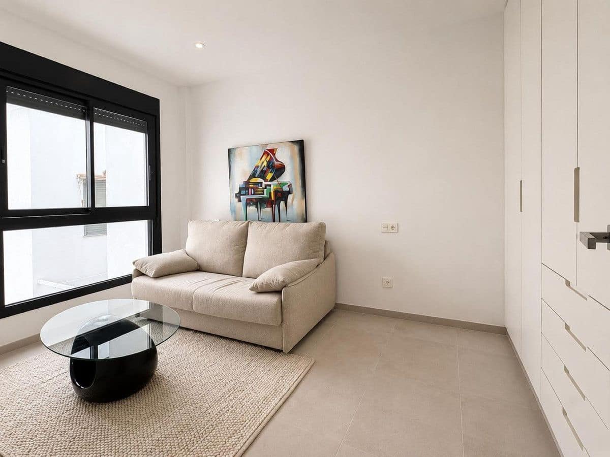 3 bedroom Apartment for sale in Lo Pagan - € 643,000 (Ref: 10106744)