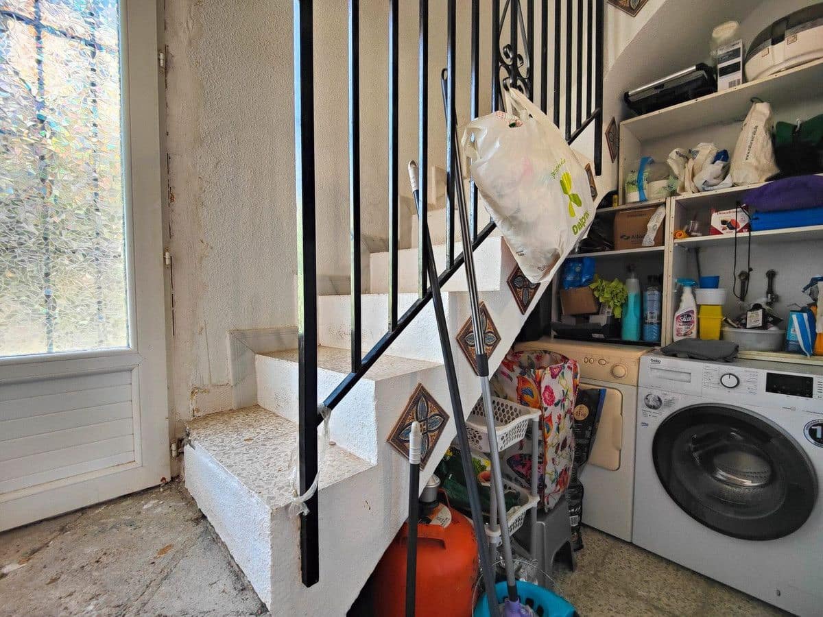 4 slaapkamer Halfvrijstaande villa te koop in San Miguel de Salinas met zwembad - € 189.900 (Ref: 10106753)